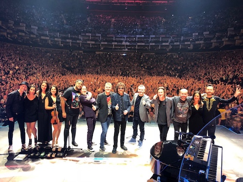 Selfie night 3 from Jeff Lynne’s ELO twitter